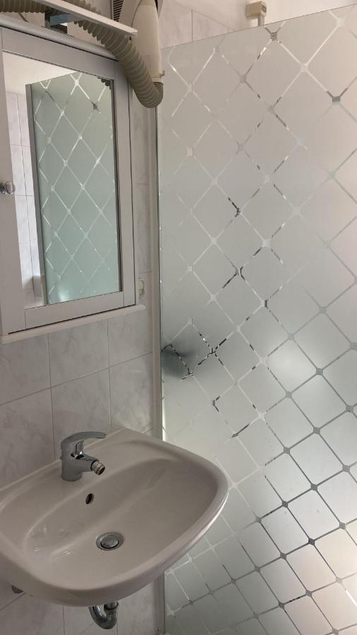 Hotel Sole Marina di Massa Ngoại thất bức ảnh